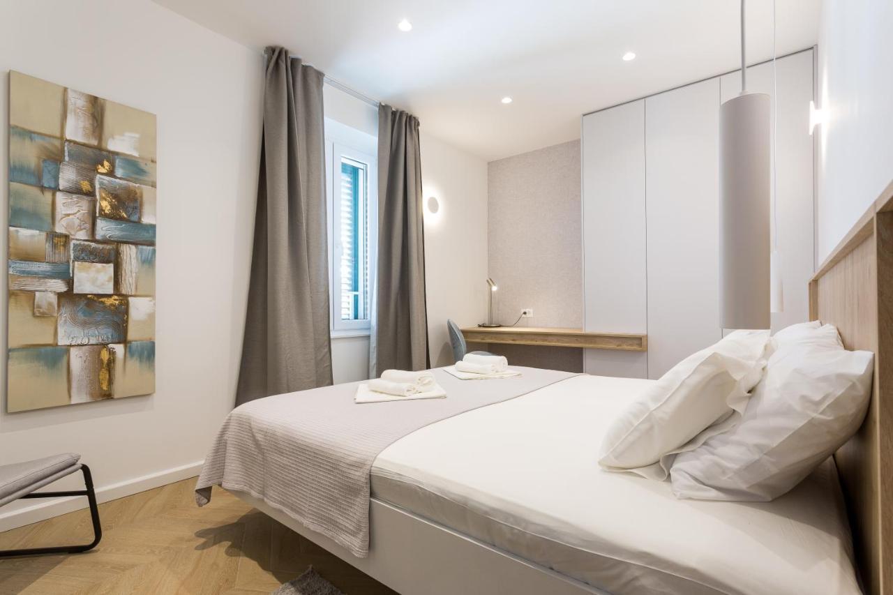 Top Floor Luxury Suite Split Extérieur photo